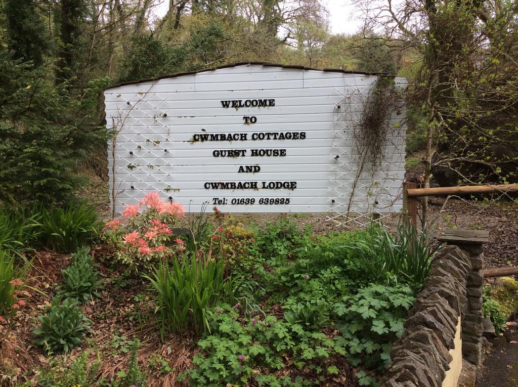 Cwmbach Guest House Neath Eksteriør bilde